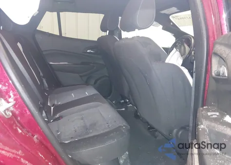 2024 Chevrolet Trax Fwd 1Rs z USA, uszkodzony, nr VIN KL77LGE21RC115014